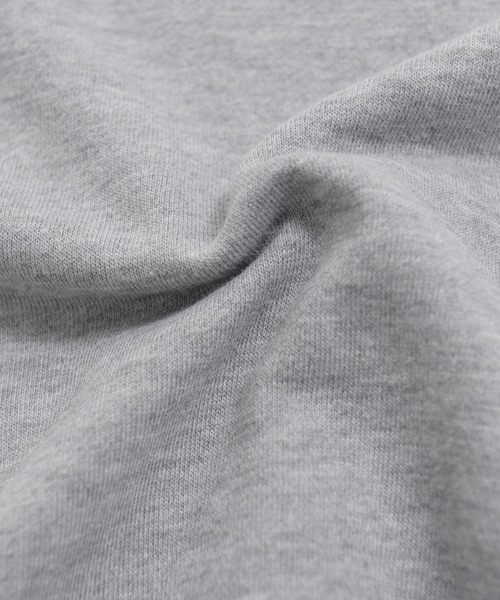 FILA(フィラ)の「【FILA/フィラ】ワンポイント ビックシルエット 刺繍ロゴ スウェット トレーナー 裏毛(スウェット・メンズ・ホワイト/ブラック/ネイビー/杢グレー/ベージュ/アッシュブラウン/ダークベージュ/アッシュグレー・LL/M/L/3L)」の18枚目の写真