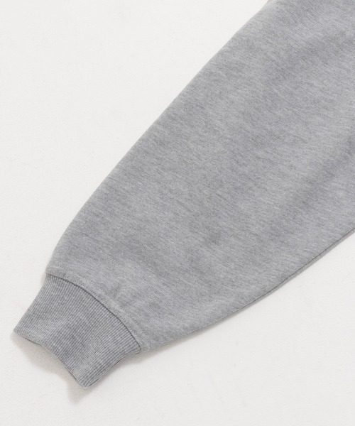 FILA(フィラ)の「【FILA/フィラ】ワンポイント ビックシルエット 刺繍ロゴ スウェット トレーナー 裏毛(スウェット・メンズ・ホワイト/ブラック/ネイビー/杢グレー/ベージュ/アッシュブラウン/ダークベージュ/アッシュグレー・LL/M/L/3L)」の22枚目の写真