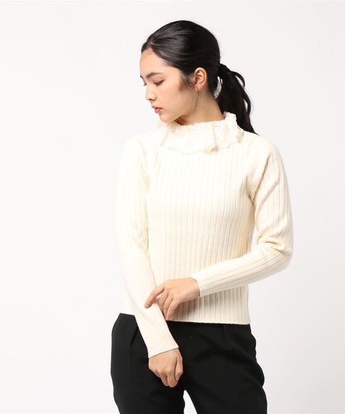 one after another NICE CLAUP(ワンアフターアナザーナイスクラップ)の「衿レースフリルニット(ニット/セーター・レディース・ブラック/オフホワイト/ゴールド・FREE)」の18枚目の写真