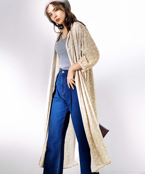 GeeRA(ジーラ)の「バンドカラーギャザーデザインワンピース(ワンピース・レディース・ブラック/ベージュ/ミント・MEDIUM/LARGE/X-LARGE/XX-LARGE)」の2枚目の写真