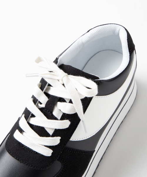 WEGO（ウィゴー）の「WEGO/厚底ラインスニーカー（スニーカー・レディース・ブラック/パープル/グレー/レッド/ライトパープル・MEDIUM/LARGE）」の12枚目の写真