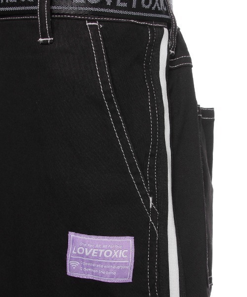 LOVETOXIC（ラブトキシック）の「ベルトつきラインナロースカート（スカート・キッズ・ブラック/ベージュ/ブルー・140/150/160）」の5枚目の写真