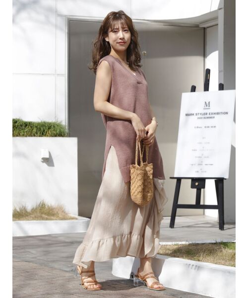 dazzlin（ダズリン）の「ライトアングルフリルスカート（スカート・レディース・ベージュ/オフホワイト/グリーン・SMALL/MEDIUM）」の4枚目の写真