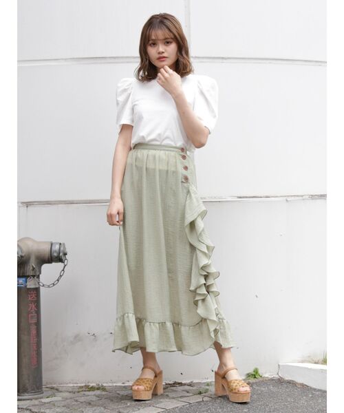 dazzlin（ダズリン）の「ライトアングルフリルスカート（スカート・レディース・ベージュ/オフホワイト/グリーン・SMALL/MEDIUM）」の6枚目の写真