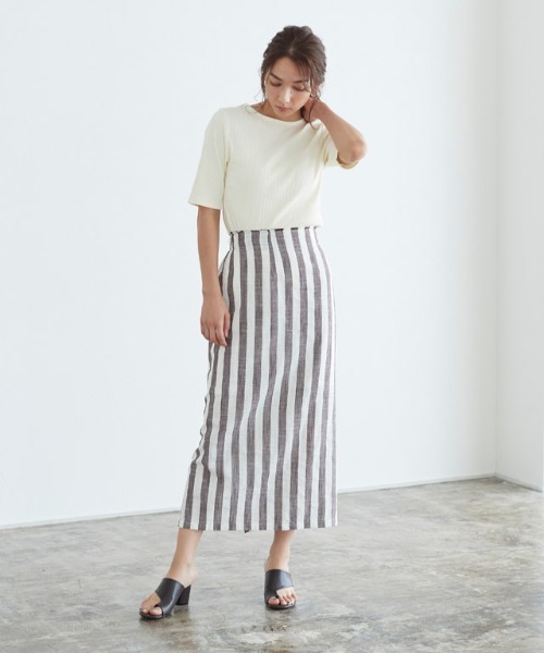 Pierrot(ピエロ)の「バックオープンリブカットソー(Tシャツ/カットソー・レディース・ブラック/ミント/チャコールグレー/アイボリー・M/L)」の6枚目の写真