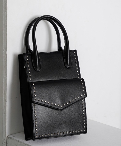 PAGEBOY（ページボーイ）の「スタッズショルダー（ショルダーバッグ