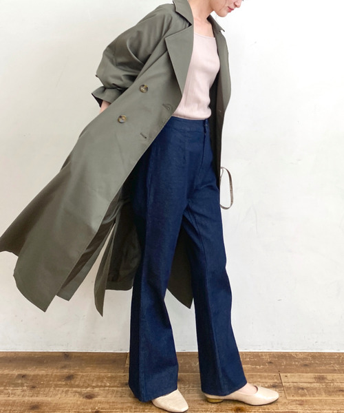 EPIMI E'PIMMY（エピミエピミー）の「バックレースアップセミフレアパンツ（デニムパンツ・レディース・オフホワイト/ブラック/ネイビー/キャメル/ピンクベージュ・SMALL/MEDIUM）」の20枚目の写真