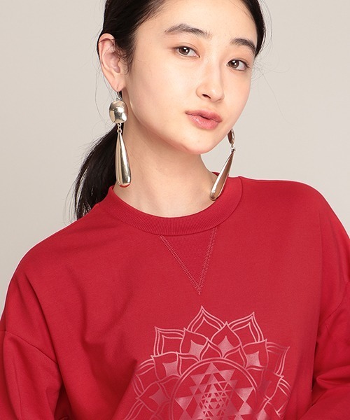 Desigual（デシグアル）の「スウェット長袖 MALAUI（スウェット・レディース・レッド・M/S/L/2L）」の9枚目の写真