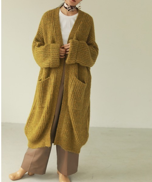 TODAYFUL（トゥデイフル）の「ロウゲージニットガウン（スウェット・レディース・アイボリー/カーキ・36inch/38inch）」の5枚目の写真