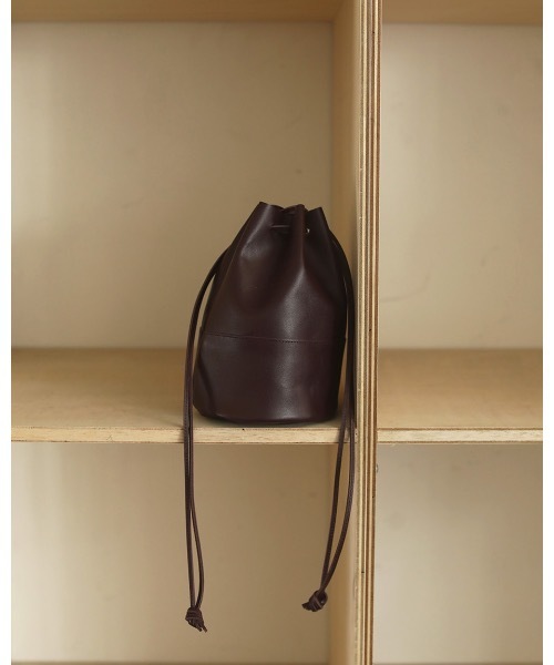 TODAYFUL（トゥデイフル）の「レザーサークルポシェット（ハンドバッグ