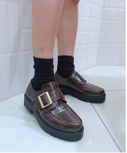 R&E（アールアンドイー）の「【R&E】トラックソールベルテッドマニッシュシューズ（パンプス・レディース・ブラック/ブラウン系その他/ブラック系その他/ブラック系その他2・LL/L/M/S）」の4枚目の写真