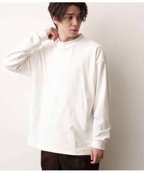 JUNRED(ジュンレッド)の「モイスチャースムースモックネックプルオーバー(Tシャツ/カットソー・メンズ・ホワイト/ブラック/キャメル・M/L)」の2枚目の写真