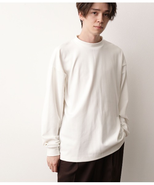 JUNRED(ジュンレッド)の「モイスチャースムースモックネックプルオーバー(Tシャツ/カットソー・メンズ・ホワイト/ブラック/キャメル・M/L)」の4枚目の写真