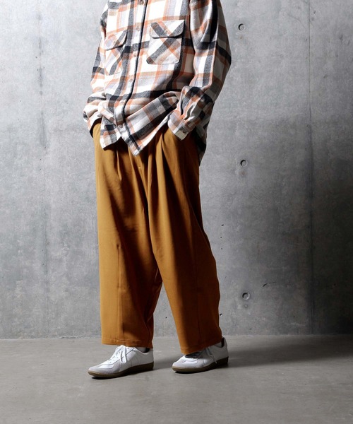 NILWAY(ニルウェイ)の「タックリラックスワイドイージースラックス(スラックス・メンズ・ブラウン/パープル/ブラック/ブルー/アイボリー/キャメル・LARGE/MEDIUM)」の6枚目の写真