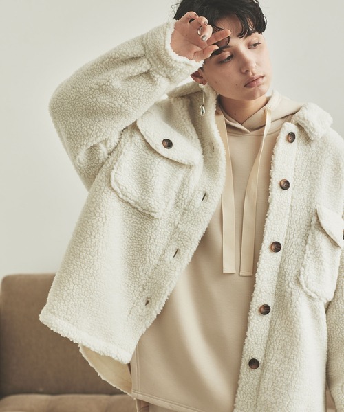 titivate（ティティベイト）の「ｵｰﾊﾞｰｻｲｽﾞﾎﾞｱｼﾞｬｹｯﾄ（ダウンジャケット/コート・レディース・アイボリー/ベージュ/ブラウン・M）」の21枚目の写真