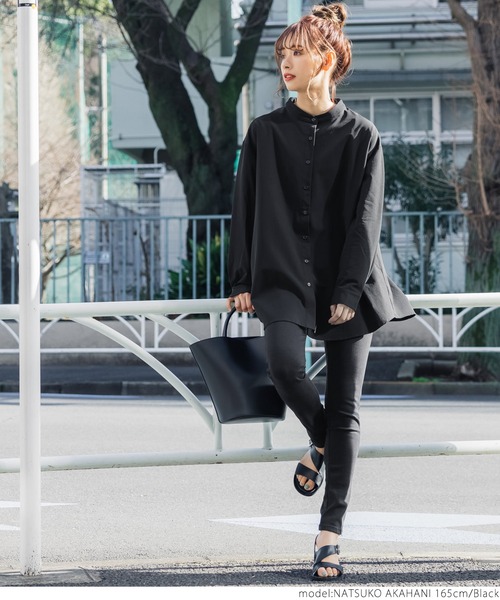 coca(coca)(コカ)の「4wayストレッチポケット付きシャツ(シャツ/ブラウス・レディース・ブラック・ONE SIZE)」の2枚目の写真