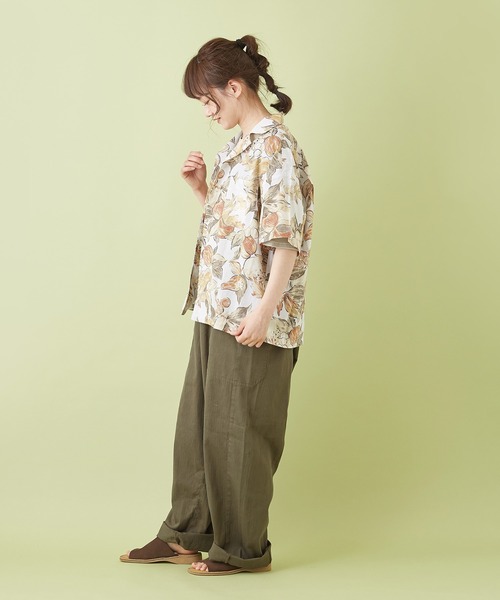 CUBE SUGAR（キューブシュガー）の「キャンブリック 総柄 プリント 開襟シャツ（シャツ/ブラウス・レディース・マルチ/ベージュ系その他/ブラック系その他/パープル系その他・M）」の7枚目の写真