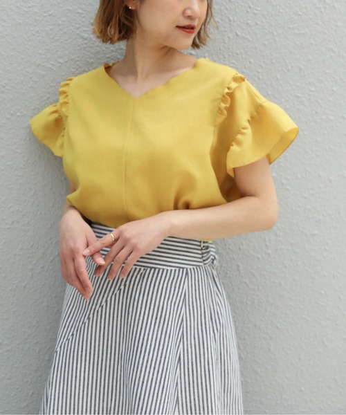 BE NEAT（ビーニート）の「【日本製】ギャザーフリルブラウス（シャツ/ブラウス・レディース・オフホワイト/イエロー・M）」の9枚目の写真