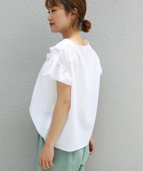 BE NEAT（ビーニート）の「【日本製】ギャザーフリルブラウス（シャツ/ブラウス・レディース・オフホワイト/イエロー・M）」の18枚目の写真