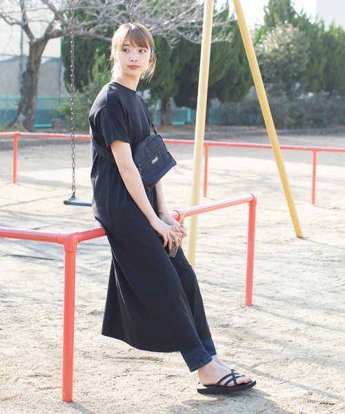 welleg(ウェレッグ)の「軽量クロスストラップフラットサンダル(サンダル・レディース・ブラウン/ブラック・S/LL/3L/XXS/M/L/XS)」の5枚目の写真