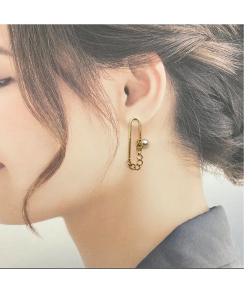 tone(トーン)の「【-lensa-】パールビーズのシンプルゴールドピアス(MA)(ピアス(両耳用)・レディース・ゴールド・FREE)」の3枚目の写真