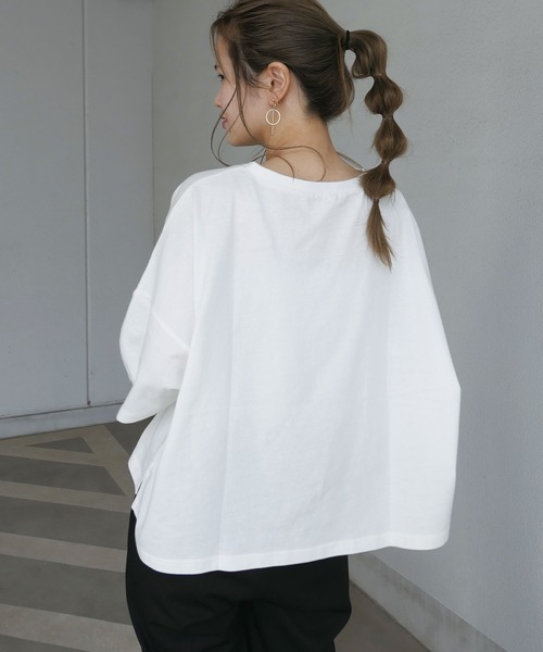 CORNERS（コーナーズ）の「カレッジロゴオーバーサイズTシャツ（Tシャツ/カットソー・レディース・スミクロ/マスタード/ネイビー/オフホワイト・FREE）」の13枚目の写真