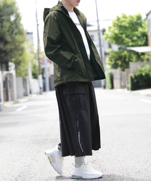 THE NORTH FACE(ザノースフェイス)の「THE NORTH FACE リゾルブジャケット(ナイロンジャケット・レディース・ブラック/グリーン系その他/グリーン系その他2/レッド・MEDIUM/X-LARGE/SMALL/LARGE)」の22枚目の写真