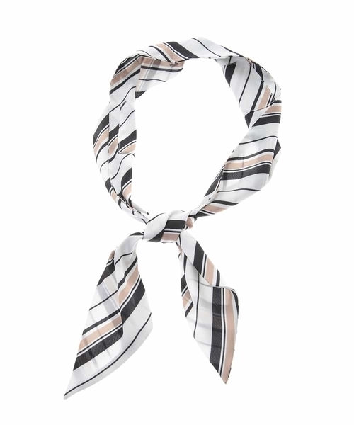 a.v.v（アーヴェヴェ）の「【ひんやり涼しい】アイススカーフ（バンダナ/スカーフ・レディース・アイボリー/ブラック/ベージュ・38）」の4枚目の写真