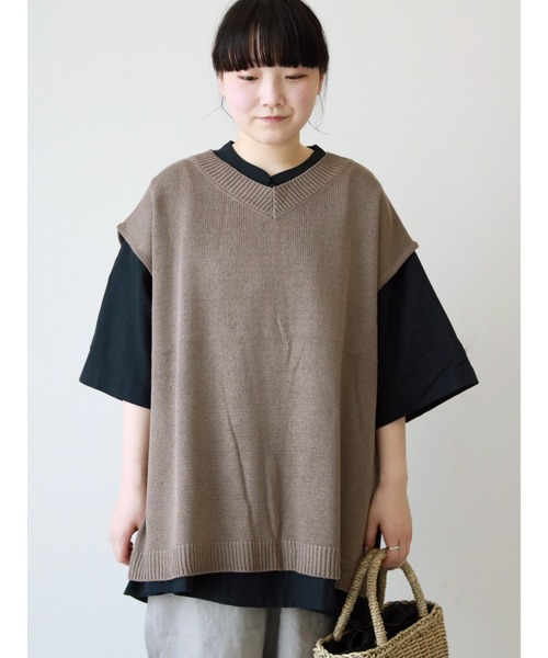 Samansa Mos2（サマンサ モスモス）の「前後着脇チャイナ釦ニットベスト（ベスト・レディース・ベージュ/キナリ/チャコール・ﾌﾘ-）」の3枚目の写真