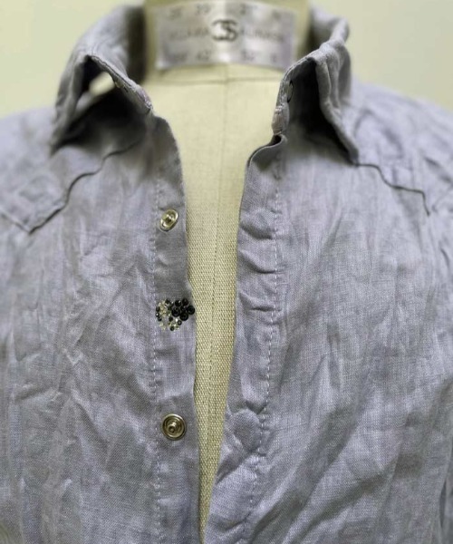 FranCisT_MOR.K.S.（フランシストモークス）の「FranCisT_MOR.K.S./フランシスト モークス/WASHED LINEN H/S SHIRT（シャツ/ブラウス・メンズ・ホワイト/ブラック/ラベンダー・2/3/4）」の7枚目の写真