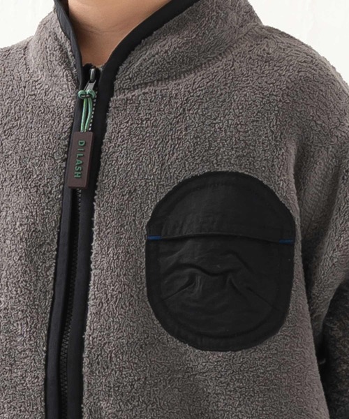 DILASH（ディラッシュ）の「両面ボアブルゾン（ブルゾン・キッズ・チャコール/ネイビー/キナリ・100/140/130/120/110/80/90）」の11枚目の写真