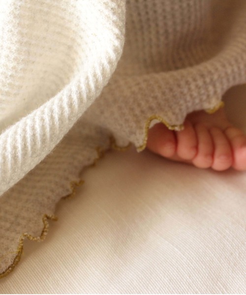 kaene（カエン）の「ワッフルメロウおくるみ / Yawn（おくるみ・キッズ・グレー/アイボリー/ピンク/ベージュ・FREE）」の9枚目の写真