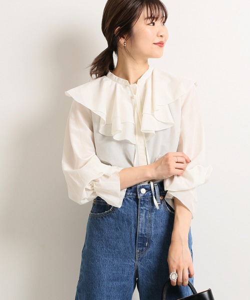 SLOBE IENA（スローブイエナ）の「ラッフルカラーブラウス【手洗い可能】◆（シャツ/ブラウス・レディース・ホワイト/ナチュラル/サックスブルー・FREE）」の13枚目の写真