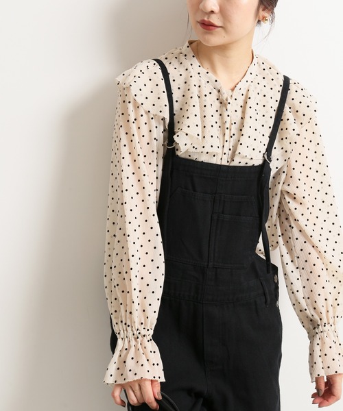 SLOBE IENA（スローブイエナ）の「ラッフルカラーブラウス【手洗い可能】◆（シャツ/ブラウス・レディース・ホワイト/ナチュラル/サックスブルー・FREE）」の15枚目の写真