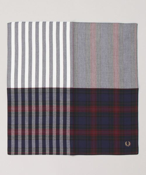 FRED PERRY（フレッドペリー）の「Woven Handkerchief（ハンカチ/ハンドタオル・メンズ・グレー/キャメル・ONE SIZE）」の7枚目の写真
