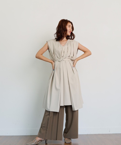 LADYMADE（レディメイド）の「ハーフプリーツアシメワイドパンツ（その他パンツ・レディース・グレー/ライトベージュ/カーキ・FREE）」の18枚目の写真