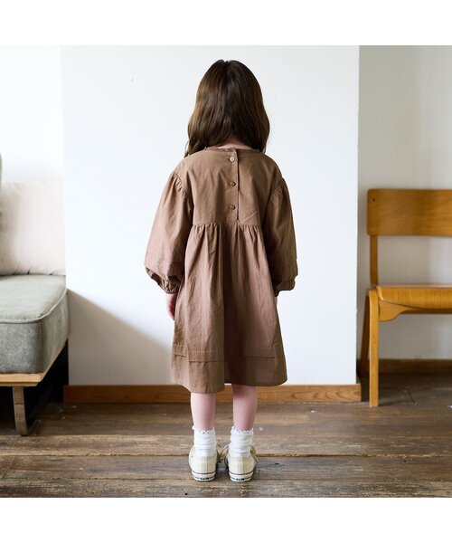 BREEZE（ブリーズ）の「袖ボリュームワンピース（ワンピース・キッズ・ブラック/ブラウン/チェック・100/110/80/140/120/130/90）」の8枚目の写真