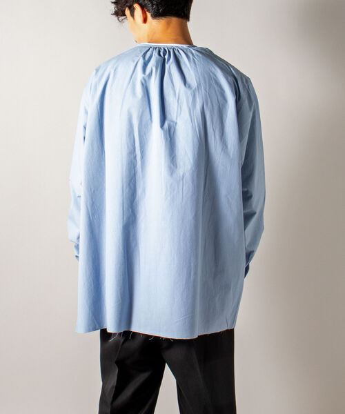 GLOSTER（グロスター）の「【GLOSTER/グロスター】オーガニックコットン スモックシャツ（シャツ/ブラウス・メンズ・ホワイト/ブラック/サックスブルー・MEDIUM/LARGE）」の10枚目の写真