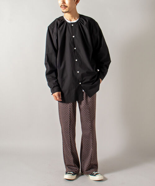 GLOSTER（グロスター）の「【GLOSTER/グロスター】オーガニックコットン スモックシャツ（シャツ/ブラウス・メンズ・ホワイト/ブラック/サックスブルー・MEDIUM/LARGE）」の22枚目の写真