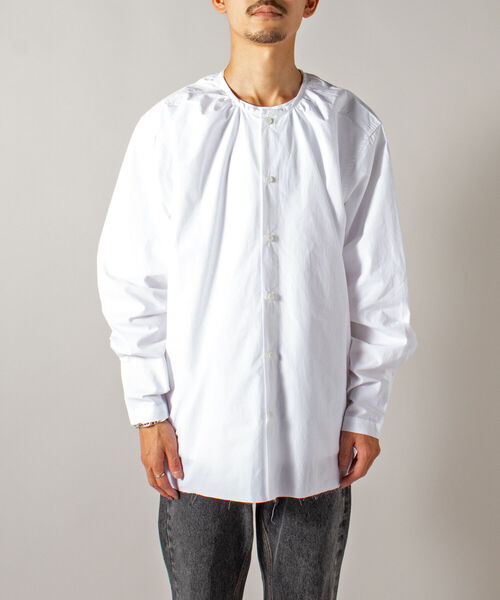 GLOSTER（グロスター）の「【GLOSTER/グロスター】オーガニックコットン スモックシャツ（シャツ/ブラウス・メンズ・ホワイト/ブラック/サックスブルー・MEDIUM/LARGE）」の11枚目の写真