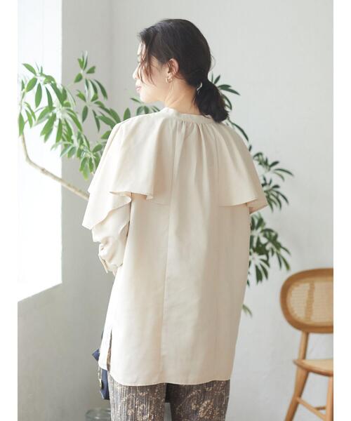 ELENCARE DUE（エレンカーレデュエ）の「・ELENCARE DUE ケープレイヤードチュニック＊（シャツ/ブラウス・レディース・チャコールグレー/ブラック/ライトベージュ・FREE）」の13枚目の写真