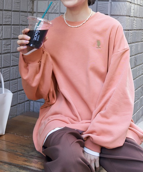 U.S. POLO ASSN.（ユーエスポロアッスン）の「U.S. POLO ASSN./ユーエスポロアッスン 別注ワンポイント刺繍ロゴオーバーサイズボリュームスリーブスウェット（スウェット・レディース・モカ/モスグリーン/ブラック/グレイッシュベージュ/ネイビー/オフホワイト/グレー/オレンジ/ライトイエロー/ピンク/ブルー/グリーン/ライトピンク/チャコール/パープル/ネイビー系・FREE）」の14枚目の写真