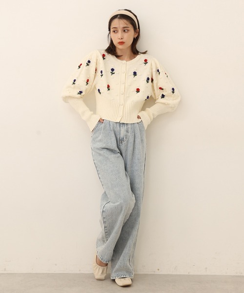 one after another NICE CLAUP（ワンアフターアナザーナイスクラップ）の「刺繍ニットカーディガン（カーディガン/ボレロ・レディース・ホワイト系その他/ブラック系その他/グレー系その他・FREE）」の17枚目の写真