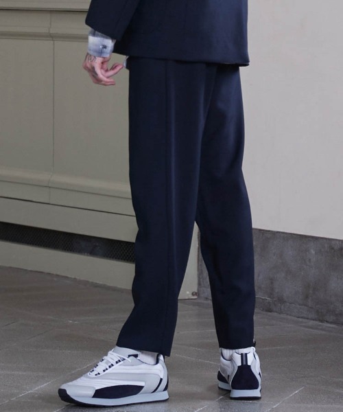 LIDNM（リドム）の「2TUCK STRAIGHT PANTS（スラックス・メンズ・ネイビー・LARGE）」の4枚目の写真