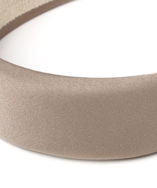 studio CLIP（スタディオクリップ）の「Aクッションカチューシャ（カチューシャ・レディース・ライトグレー/ブラック・FREE）」の4枚目の写真