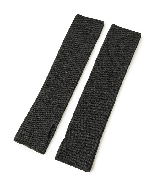 ADAM ET ROPE'(アダムエロペ)の「<SETアイテム>ニットベスト&アームウォーマー(ニット/セーター・レディース・チャコールグレー/オフホワイト・FREE)」の16枚目の写真