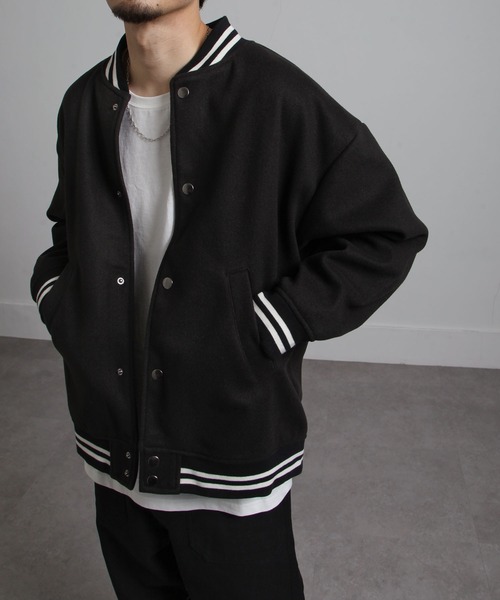 UNCORD(アンコード)の「【UNCORD】オーバーサイズウールライクスタジャン(スタジャン・メンズ・ブラック/グレイッシュベージュ/ブラック系/ベージュ系/カーキ系/ネイビー系・MEDIUM/LARGE)」の2枚目の写真