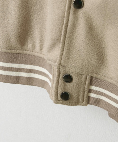 UNCORD(アンコード)の「【UNCORD】オーバーサイズウールライクスタジャン(スタジャン・メンズ・ブラック/グレイッシュベージュ/ブラック系/ベージュ系/カーキ系/ネイビー系・MEDIUM/LARGE)」の11枚目の写真