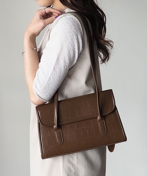 Riberry(リベリー)の「型押しスクエアショルダーバッグ(ハンドバッグ・レディース・ホワイト/ブラック/ブラウン/イエロー/グリーン・FREE)」の1枚目の写真