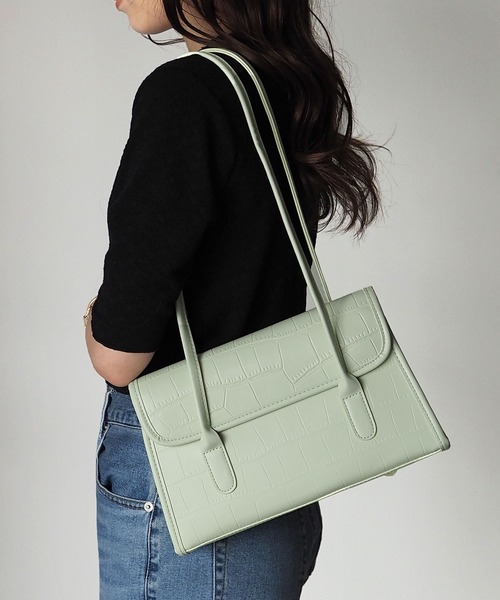 Riberry(リベリー)の「型押しスクエアショルダーバッグ(ハンドバッグ・レディース・ホワイト/ブラック/ブラウン/イエロー/グリーン・FREE)」の4枚目の写真